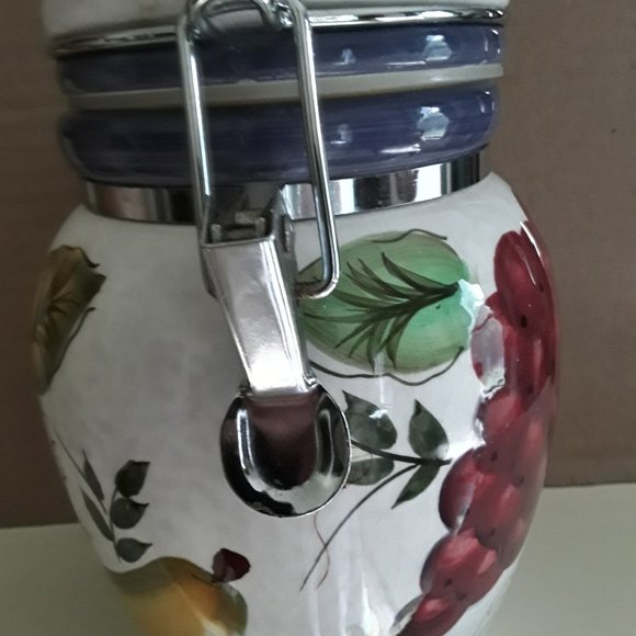 Oneida Vintage Fruit Hand Painted Ceramic Canister - Picture 3 of 9